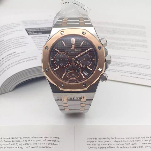 オーデマピゲ時計正面デザイン